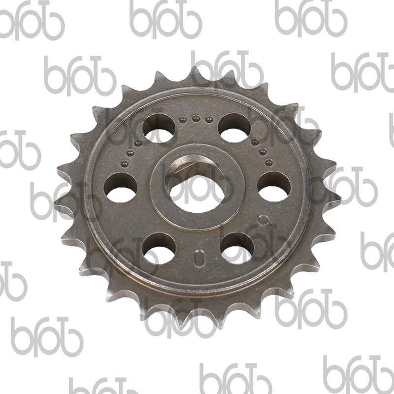 Effetti dei diversi materiali della ruota dentata dell'albero motore di distribuzione del motore sulle prestazioni del motore